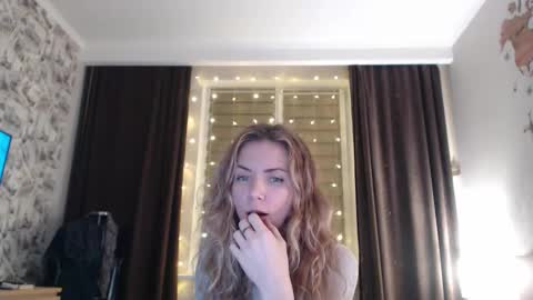 kessiecage online show from 03/02/25, 01:47