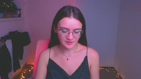 Snapshot of ketrin_pirsss chatting on 12/26/24, 05:04 Ketrin online show from 12/26/24, 05:04