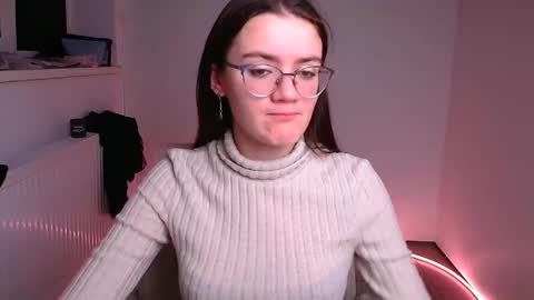 Snapshot of ketrin_pirsss chatting on 02/10/25, 03:24 Ketrin online show from 02/10/25, 03:24