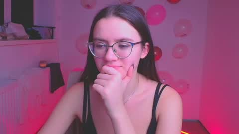 Snapshot of ketrin_pirsss chatting on 02/13/25, 02:12 Ketrin online show from 02/13/25, 02:12