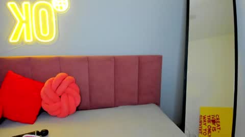 KatrinaKetrin online show from 04/24/26, 01:30