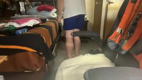 kev92569 online show from 12/10/24, 01:32