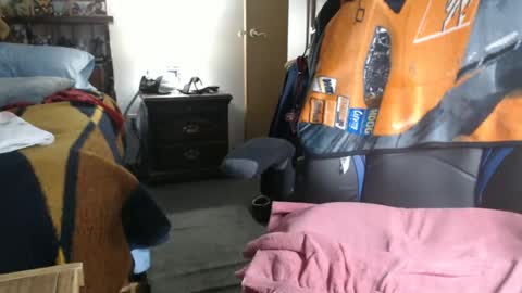 kev92569 online show from 01/30/25, 02:06