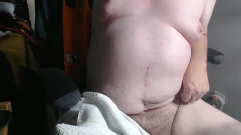 kev92569 online show from 02/09/25, 04:57