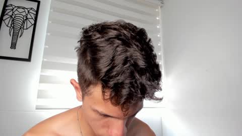 Kevin Ahs online show from 01/08/25, 08:18