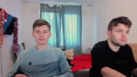 Snapshot of kevin_hornyyy chatting on 01/27/25, 12:05 kevin online show from 01/27/25, 12:05