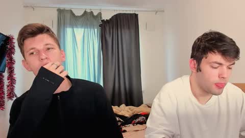 Snapshot of kevin_hornyyy chatting on 09/20/25, 05:41 kevin online show from 09/20/25, 05:41