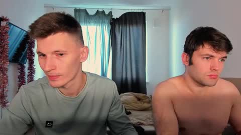 Snapshot of kevin_hornyyy chatting on 09/28/25, 07:14 kevin online show from 09/28/25, 07:14