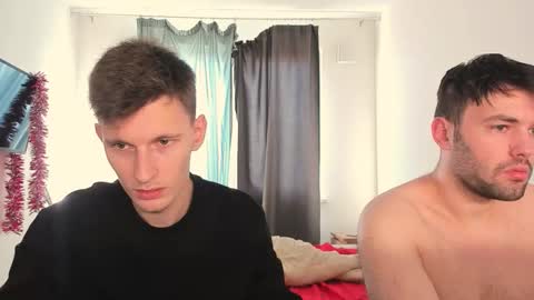 Snapshot of kevin_hornyyy chatting on 10/19/25, 10:05 kevin online show from 10/19/25, 10:05