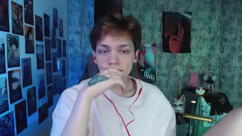 Kevin online show from 02/11/26, 04:17