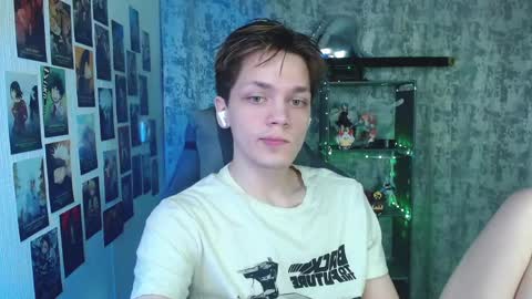 Kevin online show from 04/01/26, 04:35