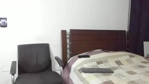 kevin_malone22 online show from 09/21/25, 02:02