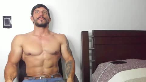 kevin_malone22 online show from 11/11/25, 03:06