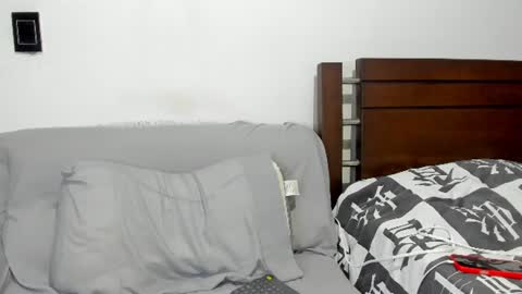 kevin_malone22 online show from 06/14/26, 03:52
