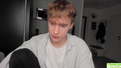 Snapshot of kevin_martin8 chatting on 03/05/25, 12:27 Kevin Martin online show from 03/05/25, 12:27