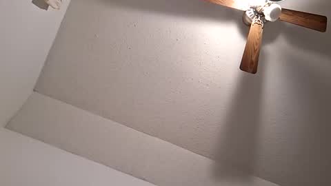 Snapshot of kevinj6969 chatting on 12/18/25, 07:03 kevinj6969 online show from 12/18/25, 07:03