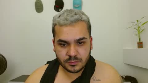 Snapshot of kevinspenser chatting on 11/15/25, 05:49 Kevin Spenser online show from 11/15/25, 05:49