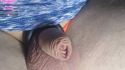 Snapshot of kevintyler69 chatting on 10/04/25, 04:43 Kevin online show from 10/04/25, 04:43