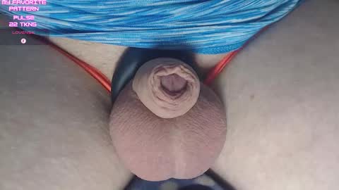 Snapshot of kevintyler69 chatting on 10/29/25, 03:03 Kevin online show from 10/29/25, 03:03