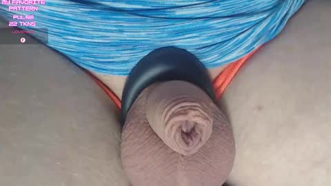 Snapshot of kevintyler69 chatting on 10/30/25, 04:52 Kevin online show from 10/30/25, 04:52