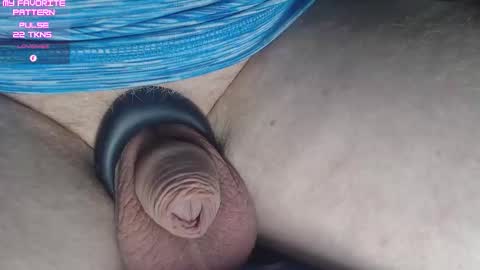 Snapshot of kevintyler69 chatting on 11/26/25, 03:18 Kevin online show from 11/26/25, 03:18