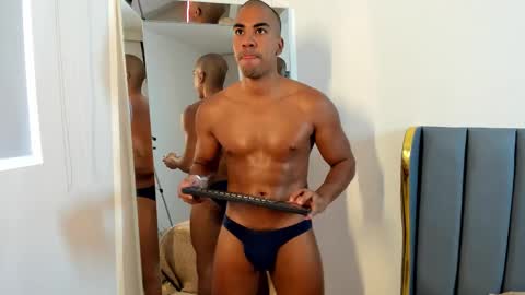 sebastian online show from 10/05/25, 09:02