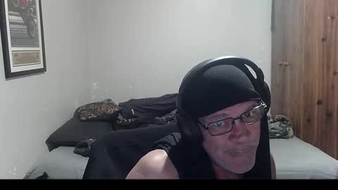 kevwestunder9696 online show from 09/19/25, 11:55