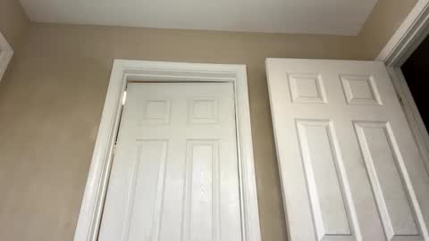 Keybump online show from 09/26/25, 02:43