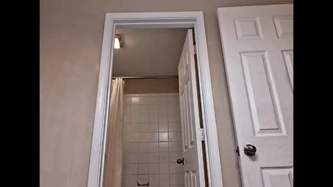 Keybump online show from 11/13/25, 03:22