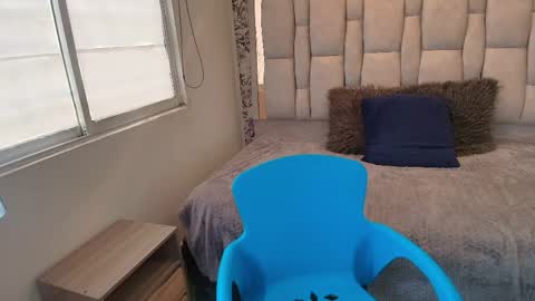 KEYLA BRUNETTE online show from 04/10/26, 07:29