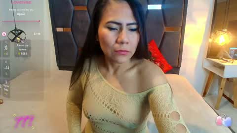 Snapshot of keyla_brunette_ chatting on 05/30/26, 12:24 KEYLA BRUNETTE online show from 05/30/26, 12:24