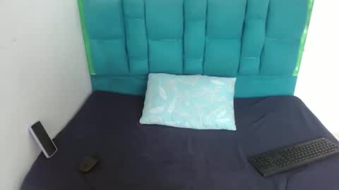 keyla_moon_ online show from 04/21/26, 06:55