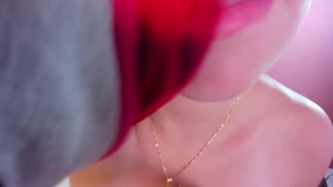 Key   online show from 04/20/26, 07:04