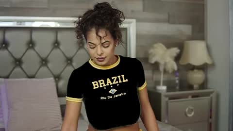 keylaconner online show from 01/29/25, 05:09