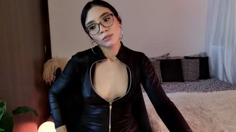 Keyla online show from 12/07/24, 06:26