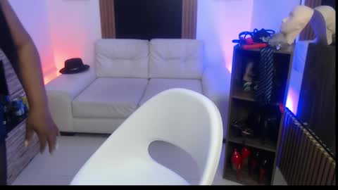 Keyla  online show from 03/22/26, 10:51