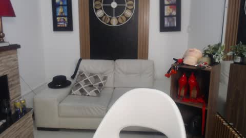 Keyla  online show from 04/06/26, 10:16