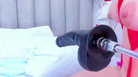 Keylla online show from 01/19/25, 08:51