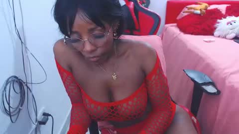 Sandy Saenz online show from 12/29/24, 08:37