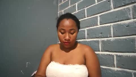 kezia0910 online show from 11/03/25, 02:18