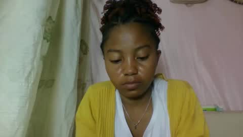 Snapshot of khaissa chatting on 05/14/26, 02:29 khaissa online show from 05/14/26, 02:29