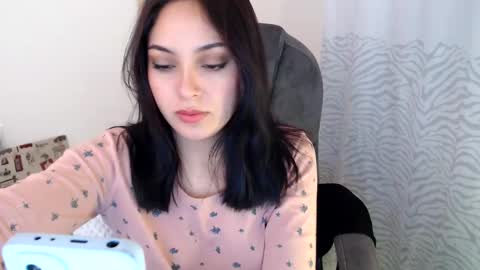 Snapshot of khal_girl chatting on 02/09/25, 06:37 Liss online show from 02/09/25, 06:37