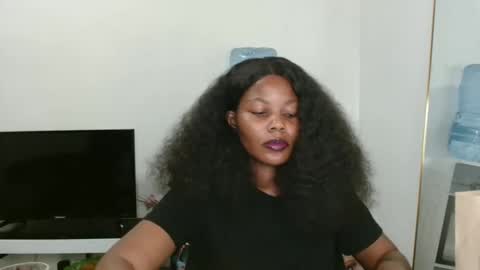 Khaleesi online show from 03/05/26, 03:24