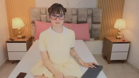 Snapshot of khalifa_fletcher chatting on 05/10/26, 04:17 khalifa online show from 05/10/26, 04:17