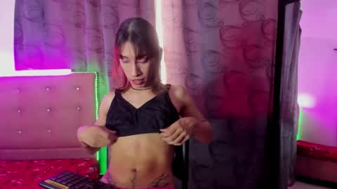 Snapshot of khandyz chatting on 11/16/25, 06:57 Khandyz online show from 11/16/25, 06:57