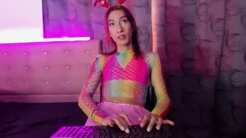 Snapshot of khandyz chatting on 12/15/25, 06:56 Khandyz online show from 12/15/25, 06:56