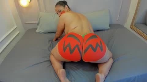 Snapshot of khaterine_hot_1 chatting on 10/31/25, 10:55 Kathe Hot online show from 10/31/25, 10:55