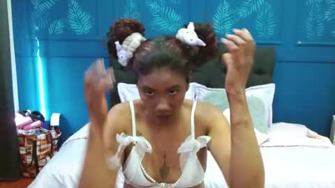 Snapshot of khatiusca_ chatting on 07/20/26, 01:57 khatiusca_ online show from 07/20/26, 01:57