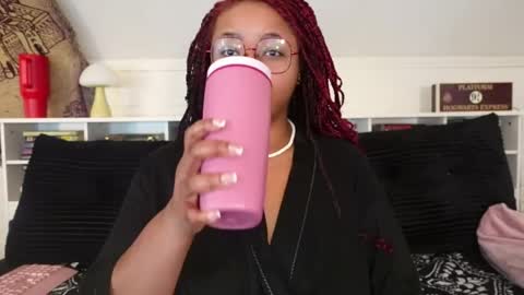 Khaya online show from 03/19/26, 05:28