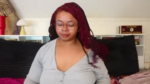 Khaya online show from 03/23/26, 05:55